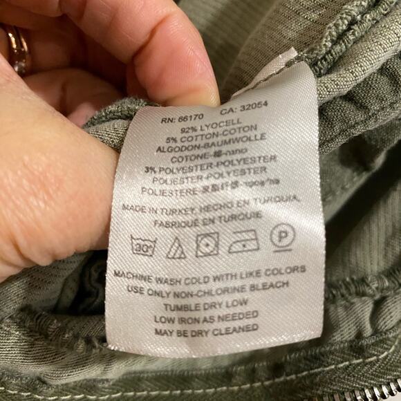 By Anthropologie Green Blythe Wide Leg Crop Pants Sz 8 - Picture 11 of 16